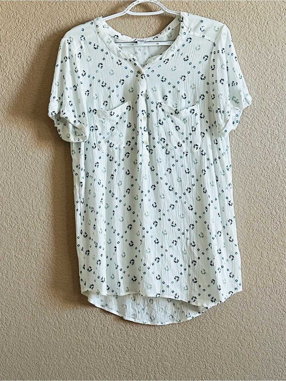Sonoma Cream Short-Sleeve Button Front Top with Subtle Print